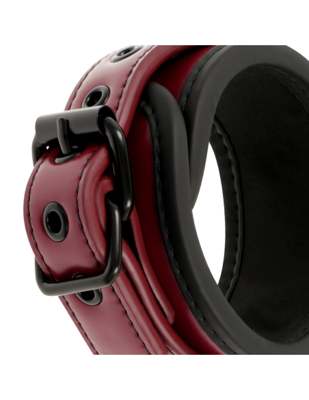 Esposas de Cuero Vegano con Forro de Neopreno - Fetish Submissive Dark Room