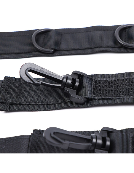 Ohmama Fetish: Esposas y Collar de Nylon para Placer y Excitación