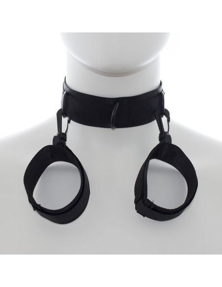 Ohmama Fetish: Esposas y Collar de Nylon para Placer y Excitación