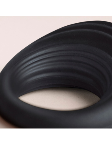 ROCKS- OFF - SPIRE ANILLO VIBRADOR PARA EL PENE NEGRO