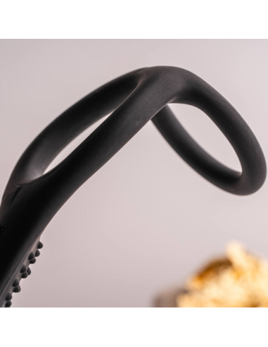 ROCKS- OFF - RO- ZEN RRO PLUG ANAL CON ANILLO VIBRADOR PARA EL PENE NEGRO
