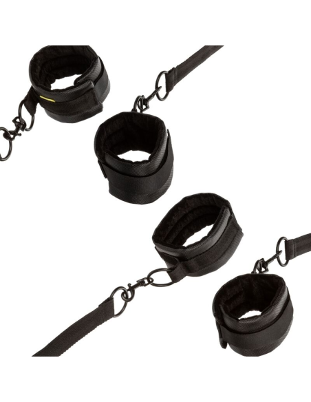CALEXOTICS - BOUNDLESS RED RESTRAINT SET RESTRICCION CAMA