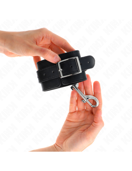 KINK - MUÑEQUERAS SIMPLES CON FILA DE REMACHES NEGRO AJUSTABLE 17-28 CM X 5 CM