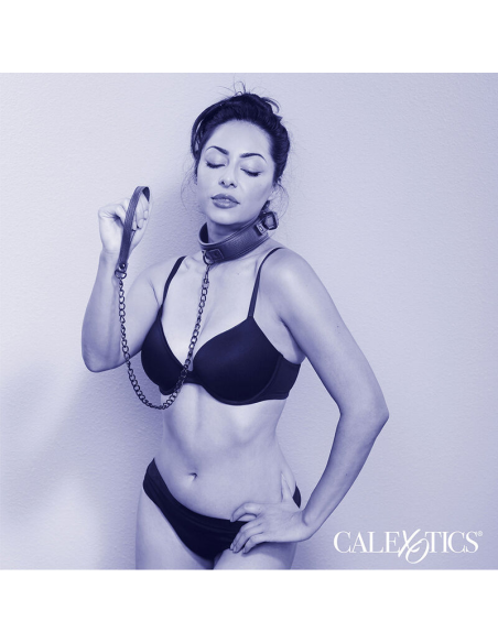 CALEXOTICS - NOCTURNAL COLLAR Y CORREA CUERO AJUSTABLE NEGRO