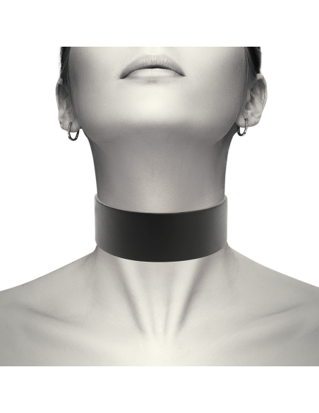 COQUETTE CHIC DESIRE - CHOKER CUERO VEGANO